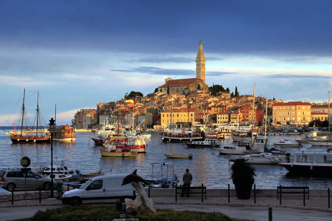 Apartments And Rooms With Parking Space Rovinj - 7170 Екстер'єр фото