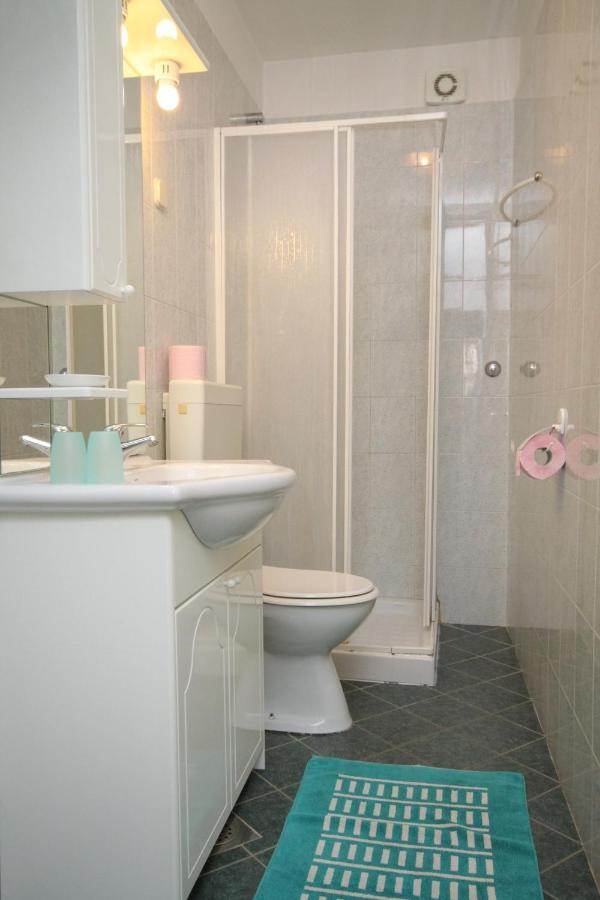 Apartments And Rooms With Parking Space Rovinj - 7170 Екстер'єр фото